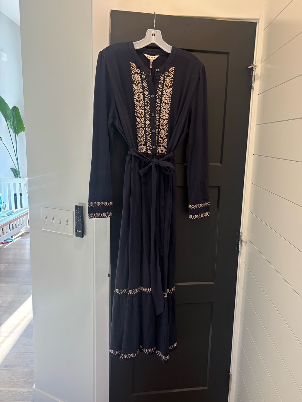 Boden Edwina Jersey Shirt Dress Midi Embroidered Navy Long Sleeve 14 Reg NWT - Picture 6 of 12